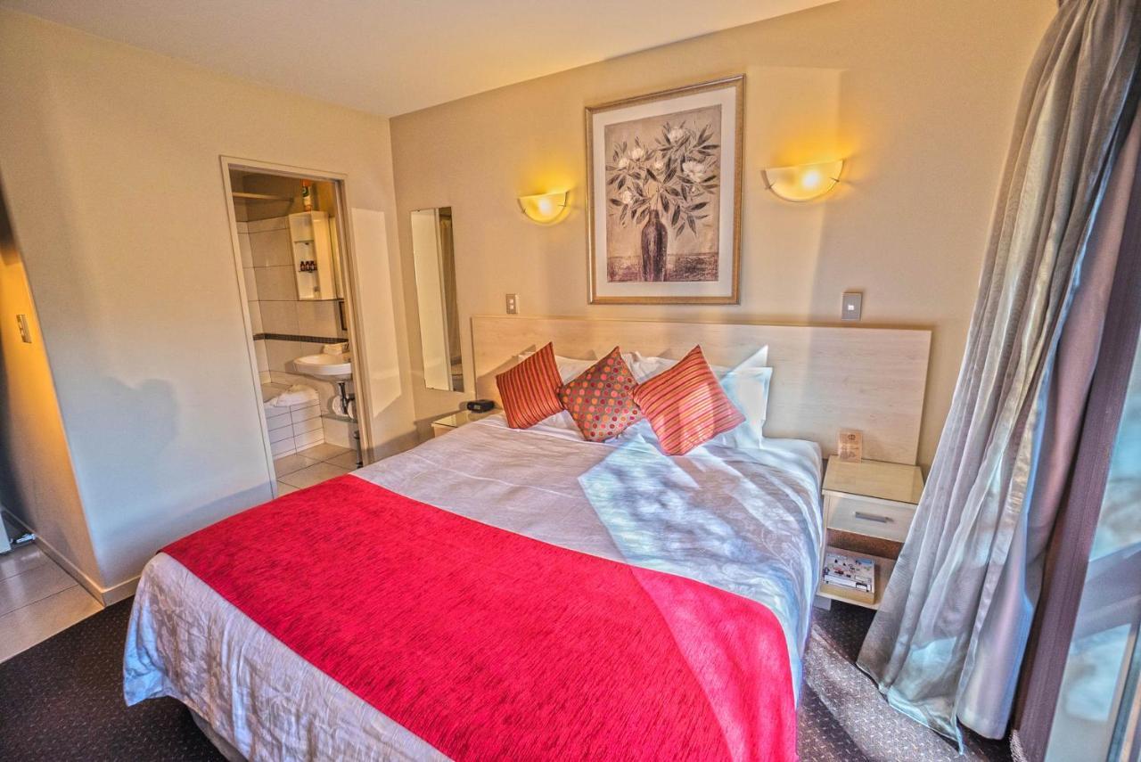Kings Of Riccarton Motel With Airport Shuttle Service Christchurch Eksteriør billede